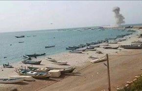 قصف قاعدة خميس مشيط الجوية السعودية بصاروخ بالستي