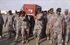 بالصور.. جثمان العقيد السعودي المعتدي على اليمن