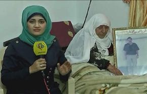 ام الاسرى العرب تودع الشهيد سمير القنطار+فيديو