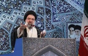 اية الله خاتمي يدعو التيارات السياسية للالتزام بالقانون