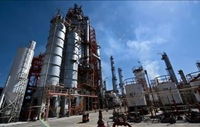ايران تتفق مع 
