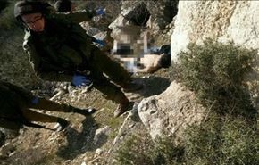 الاحتلال يعدم فتى فلسطيني ويعتقل آخر بعد اصابته شمال الخليل