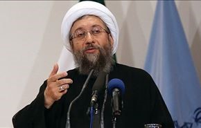 آملي لاريجاني: اميركا تشعر بالخطر من وحدة ايران واقتدارها