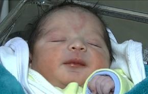 رام الله.. عائلة شهيد فلسطيني تسمي شقيقا له باسمه بعد استشهاد ابنها
