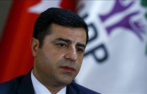 دميرطاش: نظام اردوغان درب وسلح  