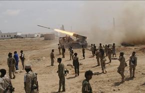 بالفيديو.. صاروخ باليستي بالجوف يحصد مرتزقة العدوان