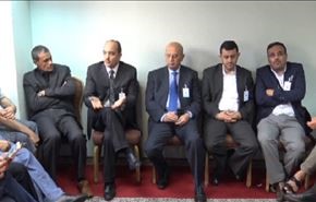 الوفد الوطني اليمني يفرض وقف اطلاق النار على مناقشات الكويت