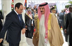 ملك البحرين في مصر لتكثيف التعاون العسكري