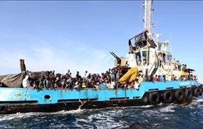 غرق قارب كان يقلّ مئات المهاجرين المغاربة في المياه الليبية