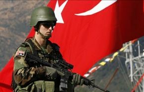 تركيا.. إصابة 12 جنديا بانفجار شرقي البلاد