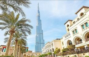 شاهد..سكان برج خليفة بدبي يفطرون في رمضان بـ 3 أوقات مختلفة!
