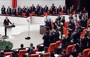 أردوغان ينزل عن الشجرة