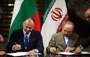 ايران وبلغاريا توقعان 3 مذكرات للتعاون المشترك