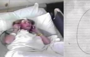 شاهد.. طبيب سوري ينقذ صحفية أميركية من الجنون!