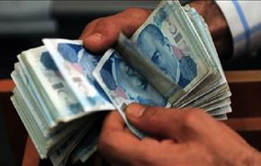 الليرة التركية تهبط لأدنى مستوى بعد انقلاب عسكري