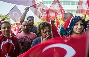 بالصور؛ اكثر من 160 قتيلا و1500 جريح بمحاولة الانقلاب الفاشلة