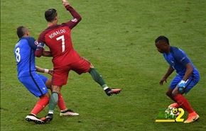 شاهد المفاجأة التي فجرها رئيس لجنة حكام يوفا حول تدخل باييت على رونالدو!