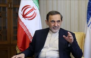 ولايتي: ايران تدعم سوريا والعراق امام خطط تجزئتهما