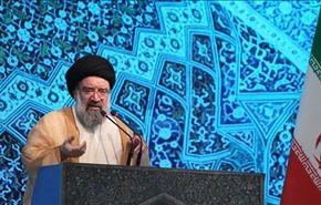 خطيب جمعة طهران: لا سبيل امام الشعب البحريني سوى المقاومة