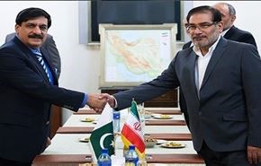 شمخاني: لن نسمح لبعض البلدان بزعزعة أمن الحدود