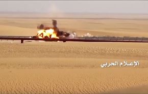 شاهد كمينا محكما لمدرعة عسكرية للجيش السعودي