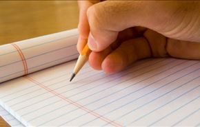 اعرف شخصيتك من طريقة كتابتك!
