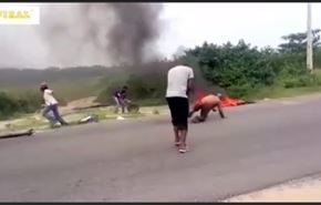 شاهد.. احتراق ممثل اثناء التصوير!