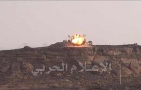 بالفيديو .. الطيران الحربي يدك معاقل 