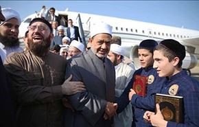 لإرضاء السعودية.. هل سيقيل السيسي شيخ الأزهر بسبب مؤتمر الشيشان؟!