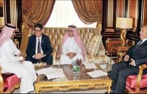تحت غطاء الحج..السعودية تستقبل عناصر من جماعة خلق الارهابية!!
