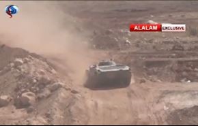 هروب المسلحين إلى احياء حلب الشرقية تحت نيران الجيش