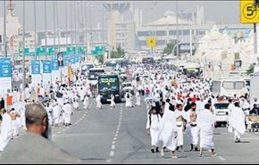 الحجاج يتوجهون الى منى وفاجعة العام المنصرم تخيم على المناسبة