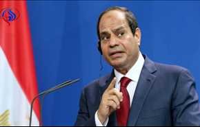 فيديو وصور.. السيسي يرتدي الزي العسكري للمرة الثانية منذ توليه الرئاسة