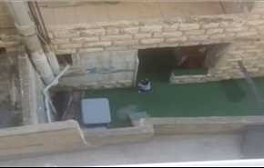 فيديو.. مديرة حضانة أردنية تعتدي بالضرب على طفلة صغيرة وتثير جدلاً واسعاً