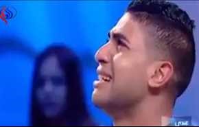 شاهد..مقطع مؤثر جدا: شاب تونسي يتوسل لأمه لإقناعها بأخذ كليته!