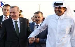 بالصورة.. أمير قطر يطلق اسم 