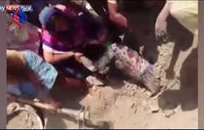صادم /شاهد بالفيديو.. مراهقة تخرج من قبرها حية