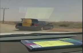 شاهد كيف يصطاد فلبيني ضباً بأحد صحاري السعودية!