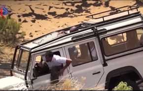 بالفيديو... هكذا تغرق سيارة 