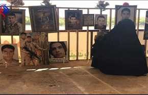 بالصور.. أهالي شهداء سبايكر يزورون موقع الجريمة في ذكراها السنوية