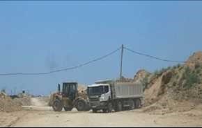 بالصور.. حماس تقيم منطقة عازلة على الحدود الفلسطينية المصرية