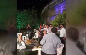 بالفيديو.. فقد السيطرة على سلاحه ليتحول عرس في لبنان إلى كارثة ‎!