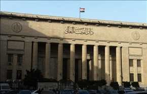 مصر.. زوج يقاضي زوجته لانشغالها بمواقع التواصل الاجتماعي!