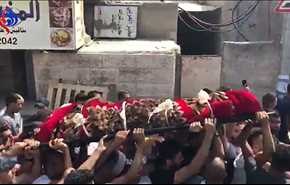 بالفيديو.. تشييع جثمان أول شهيد في 
