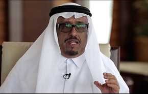 خلفان يهذي: رأيت بمنامي حكام قطر يصلون عكس اتجاه الكعبة وأنا نحوها !