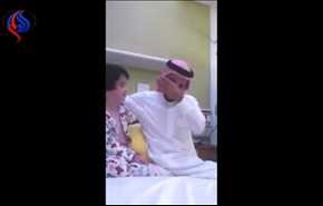 شاهد ببلاد النفط... سعودي يستجدي باكيا 