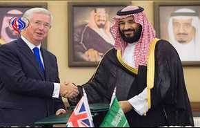 ولي العهد يوقّع اتفاقية تعاون عسكري مع وزير الدفاع البريطاني