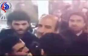 شاهد بالفيديو.. طفلة كفيفة تستعيد بصرها في كربلاء المقدسة