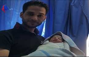 شاهد.. أصغر جد بالعالم العربي.. كم عمره؟