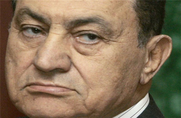 شوراي نظامي عفو مبارک را تکذيب کرد
